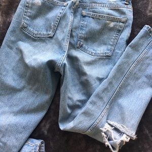 Light denim Mom jeans